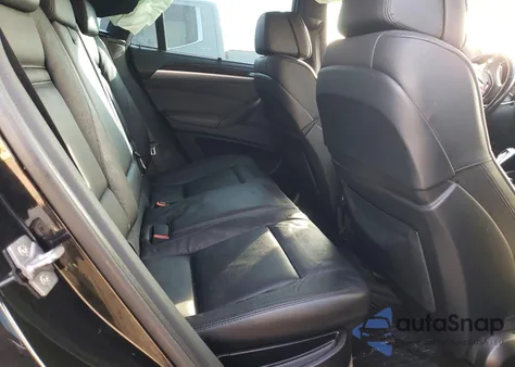 2013 BMW X6 xDrive50I z USA, uszkodzony, nr VIN 5UXFG8C55DL591232